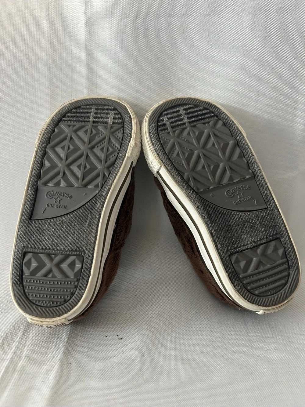Converse All Star Toddler Brown Plush Puppy Slip-On Velcro Sneakers Size 7